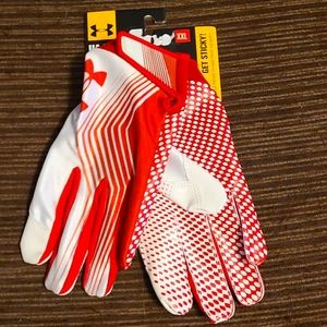 UA Wide Receiver football gloves NEW